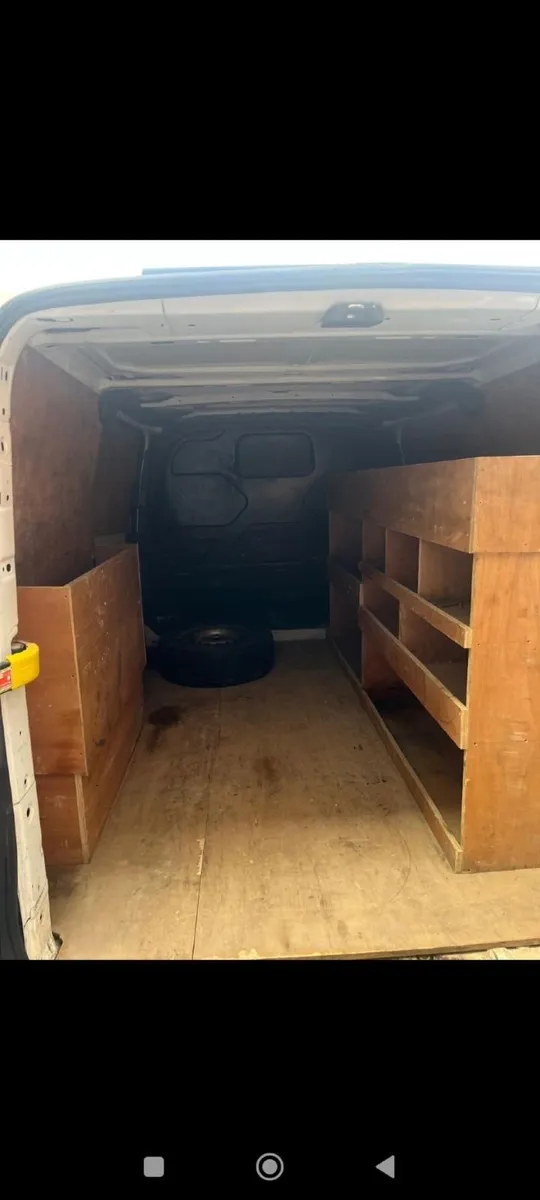 Ford Transit Custom 2015 - Image 4