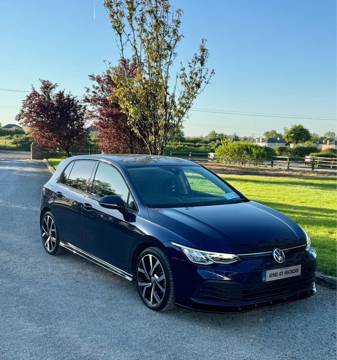 VW Golf Van R-Line - Image 1