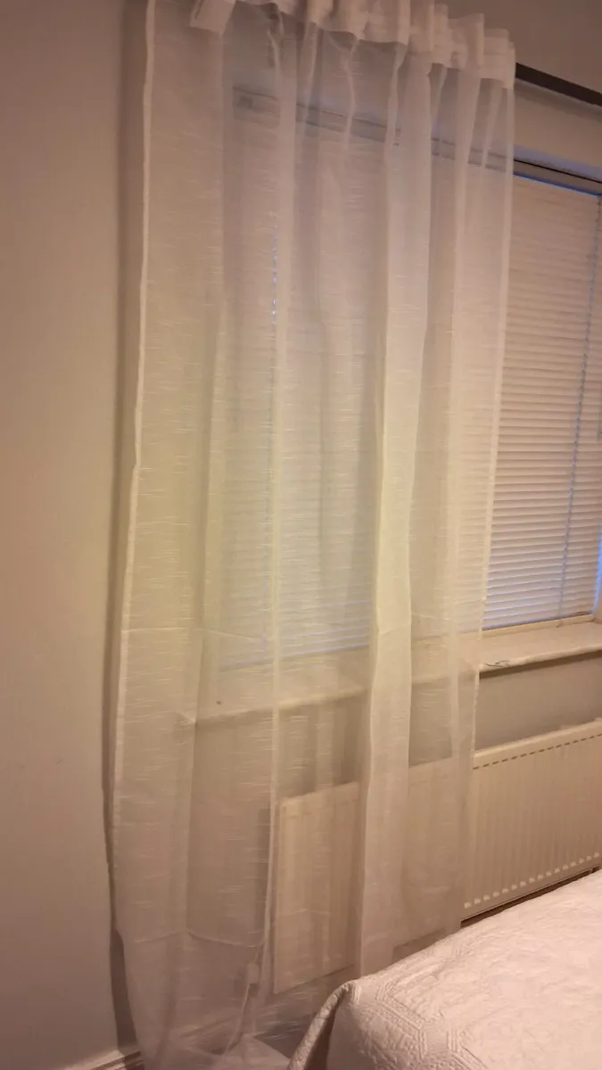 Sheer white curtains - Image 3