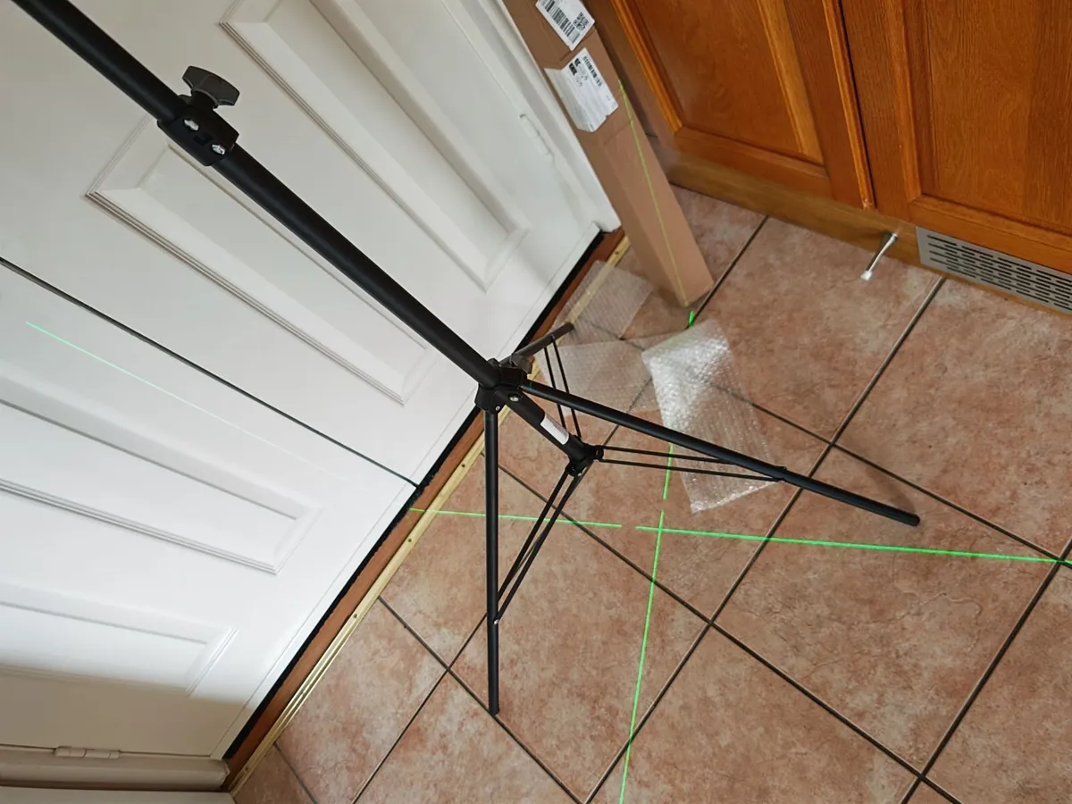 New 3-metre tripod - Image 3