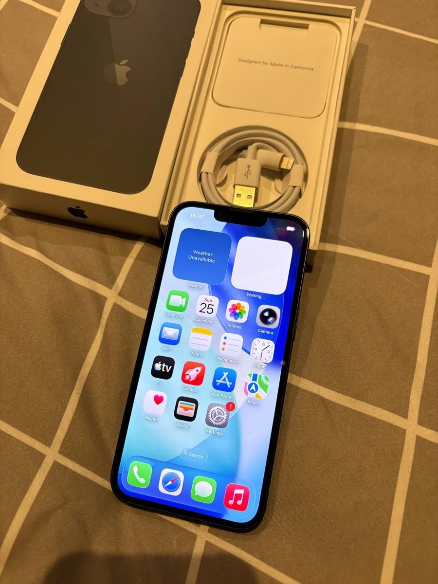 iPhone 13  128 gig  ( Like New ) - Image 1