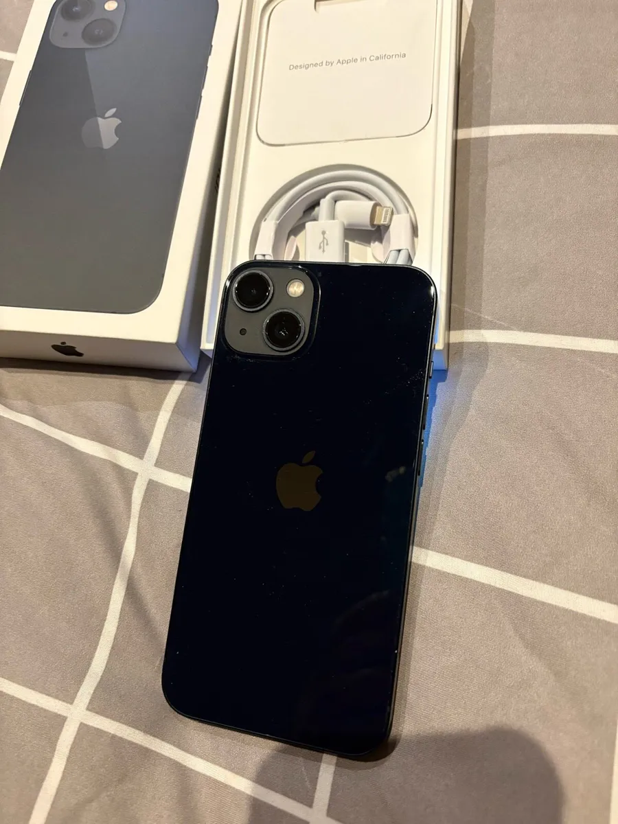 iPhone 13  128 gig  ( Like New ) - Image 3