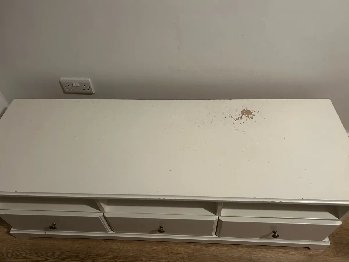 TV unit - Image 4