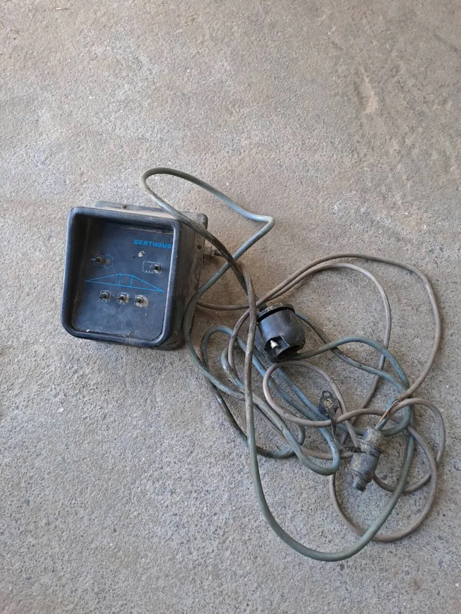 Wheel and electronic control - Image 4