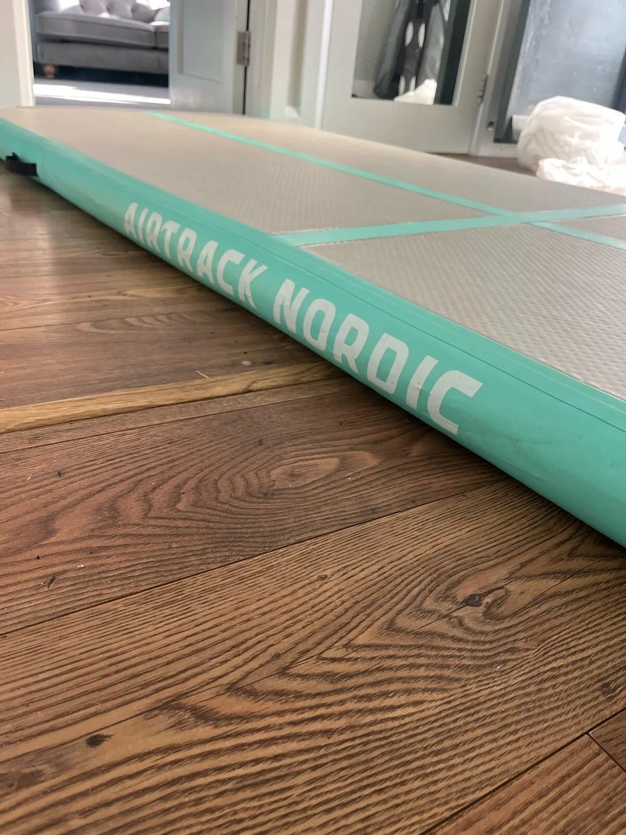 Nordic 3 meter air track - Image 3