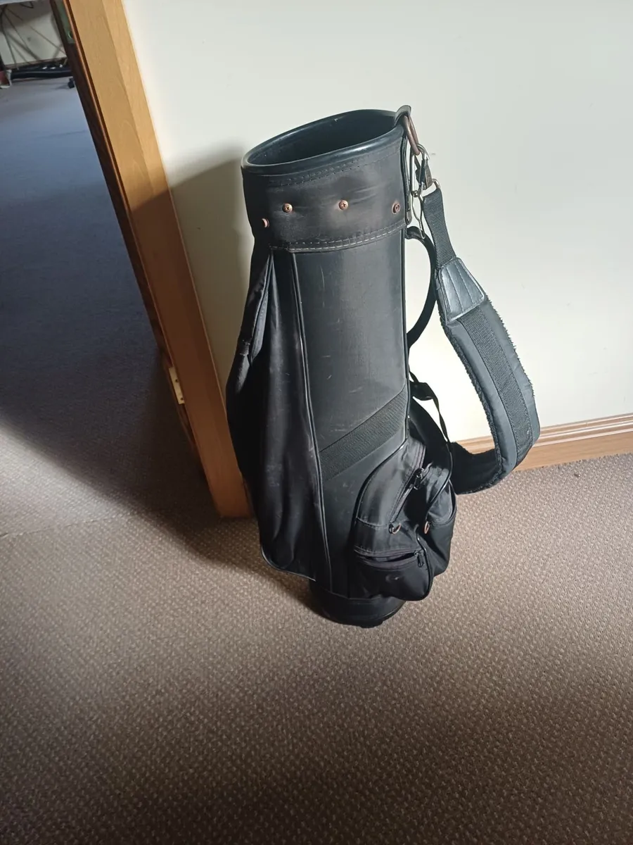 Golf bag