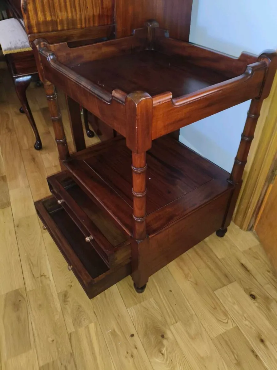 New mahogany table 2 drawers,for lamp ect, - Image 2