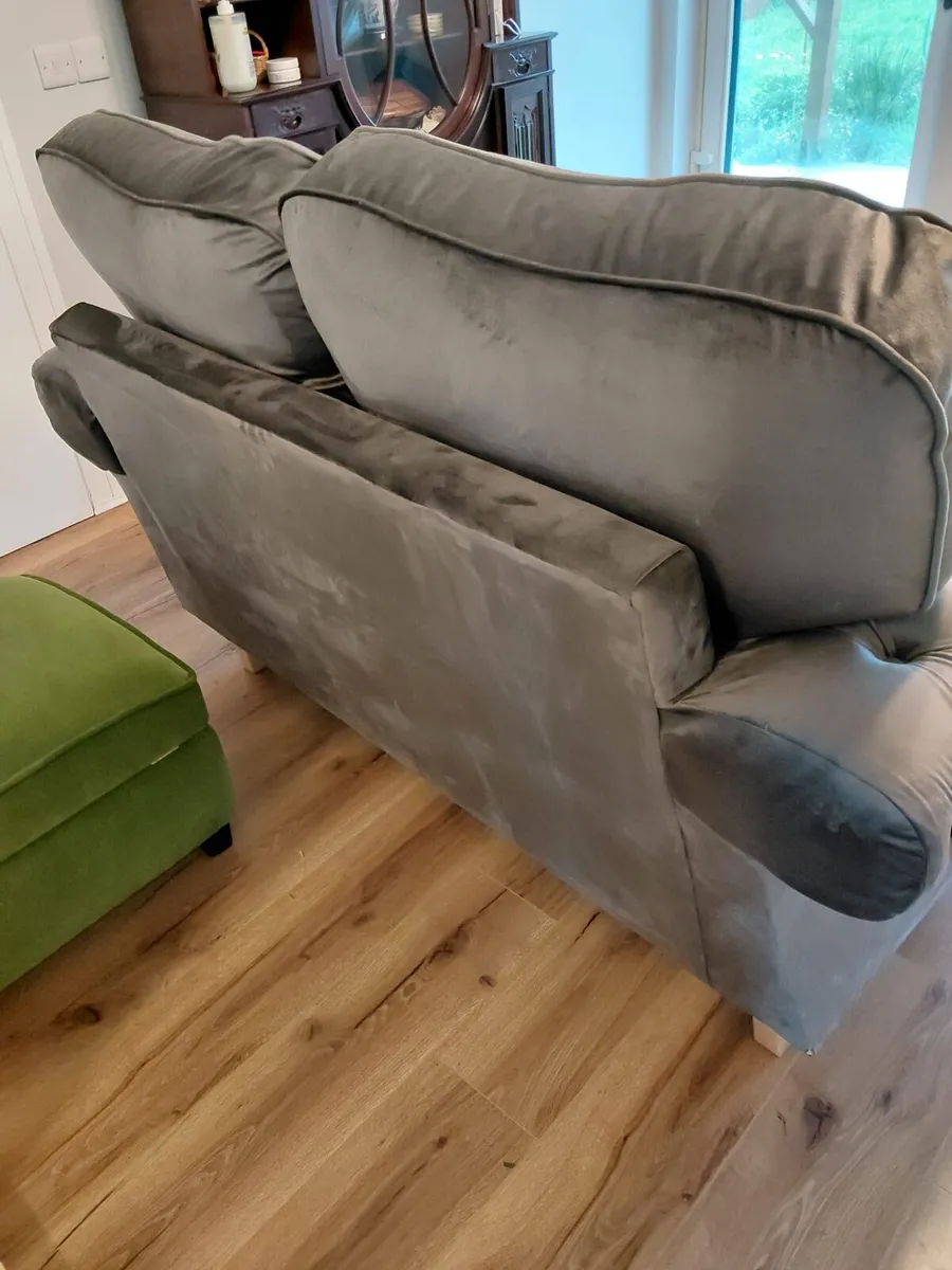 Sofa - Image 3