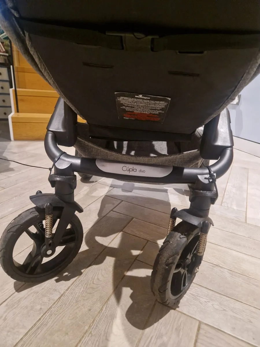 Cúpla buggy / pram - Image 4