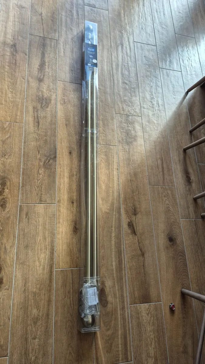 Long curtain pole 3.6m - Image 1