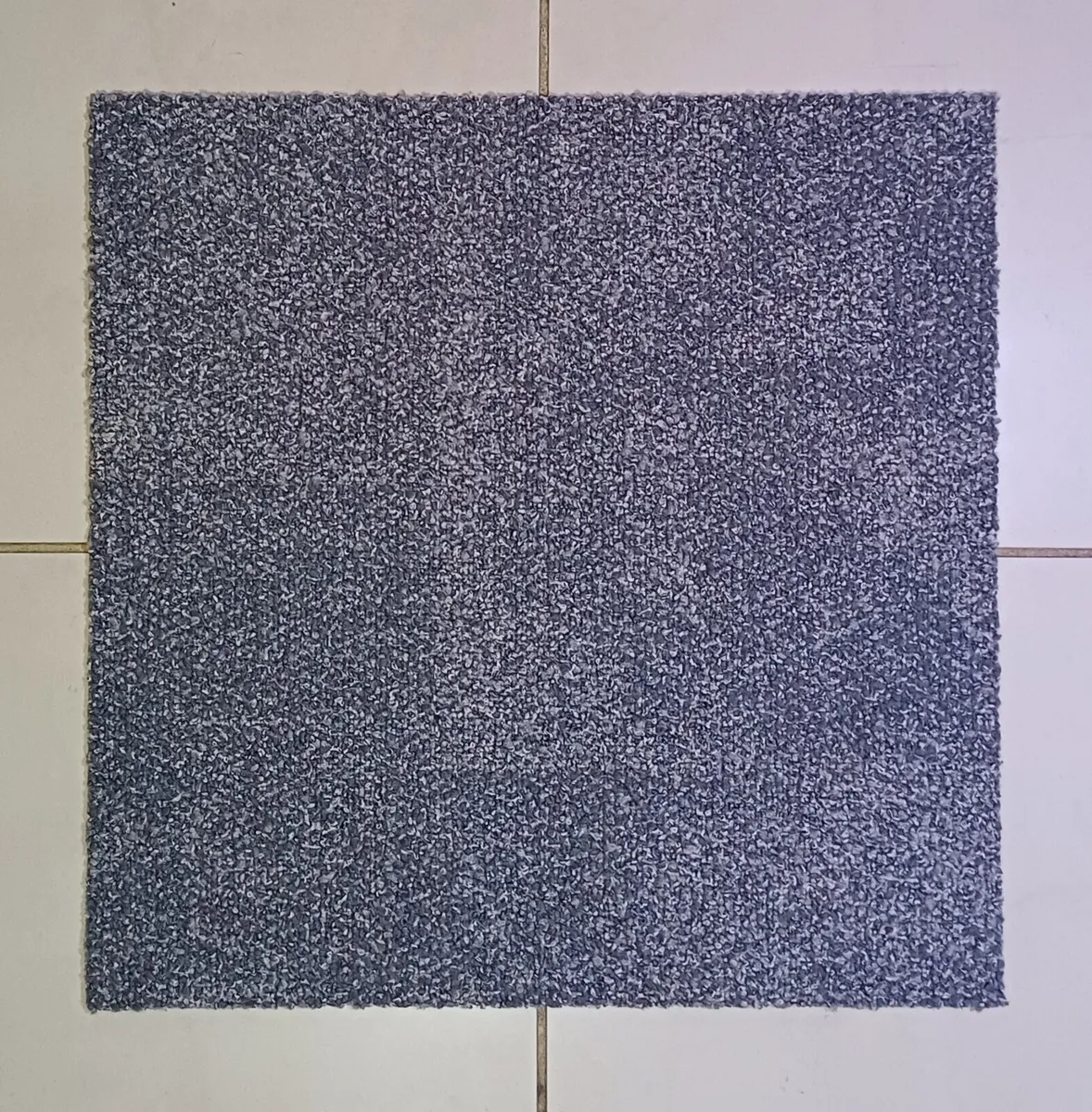 Carpet Tiles - White & Green - Image 2