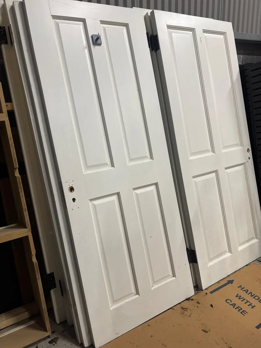 Solid wooden doors - Image 2