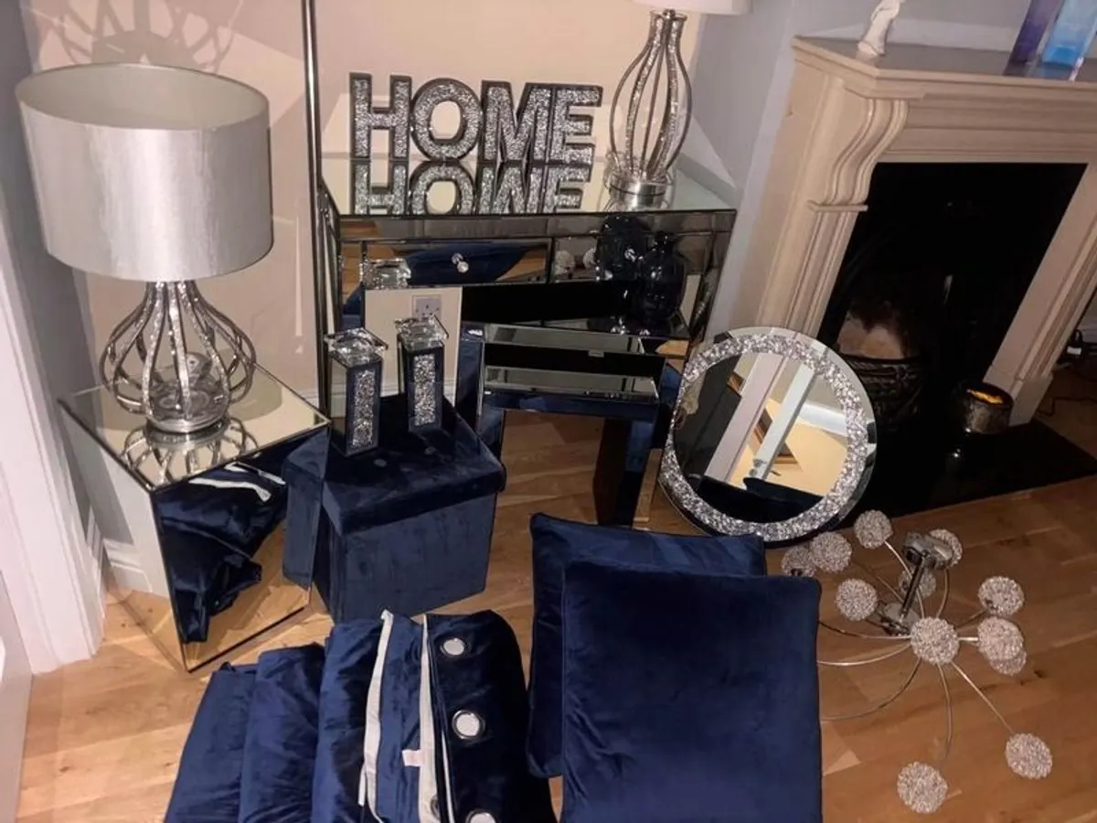 Mirrored furniture with navy velvet accessories - Image 2