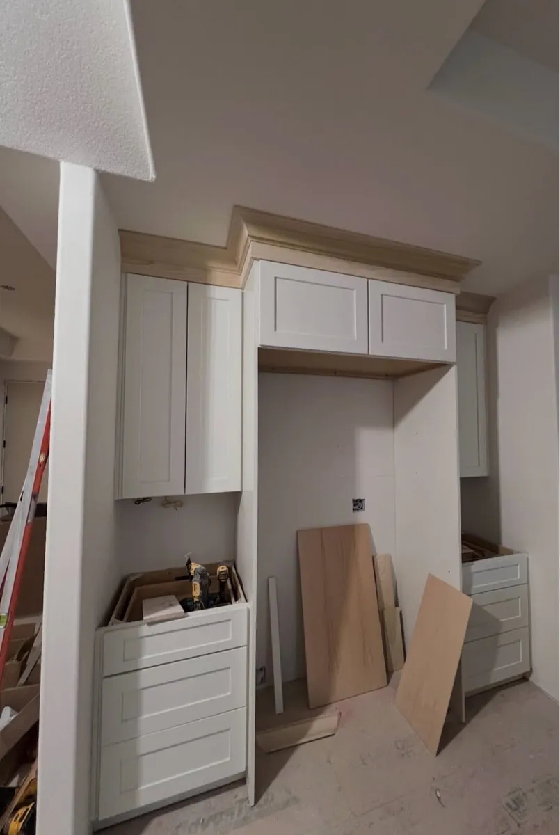 Small contractor available - Image 4