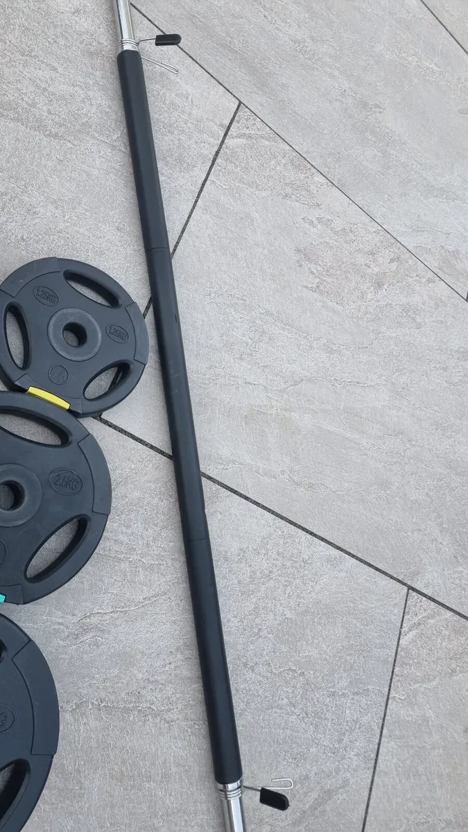 Barbell & Weight Plates Set - Image 3