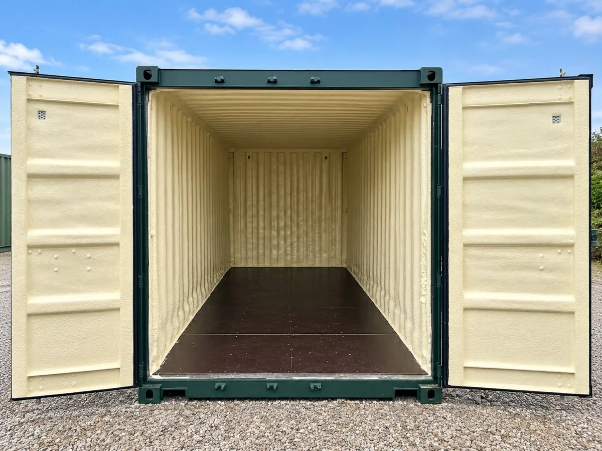 New 20FT FULLY INSULATED - Image 1