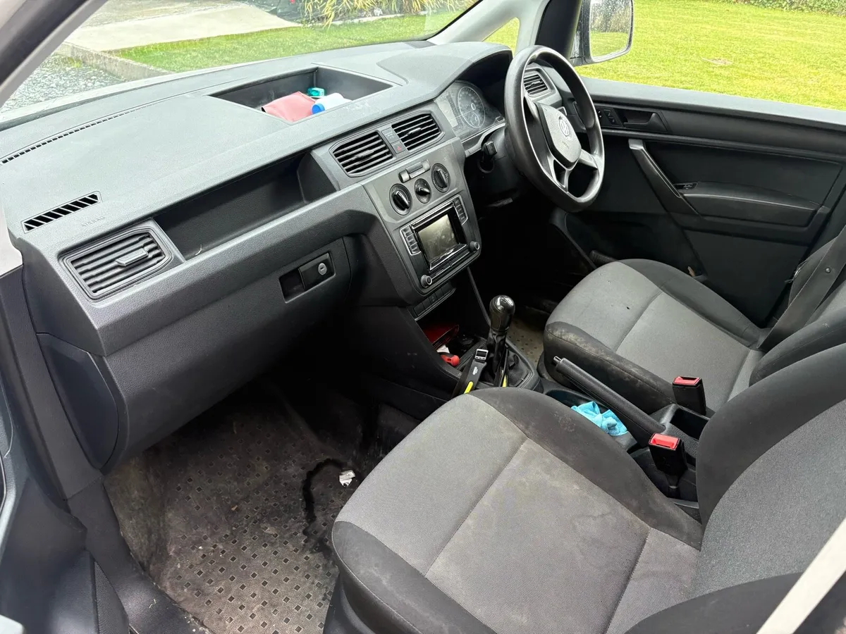 Vw caddy maxi - Image 4