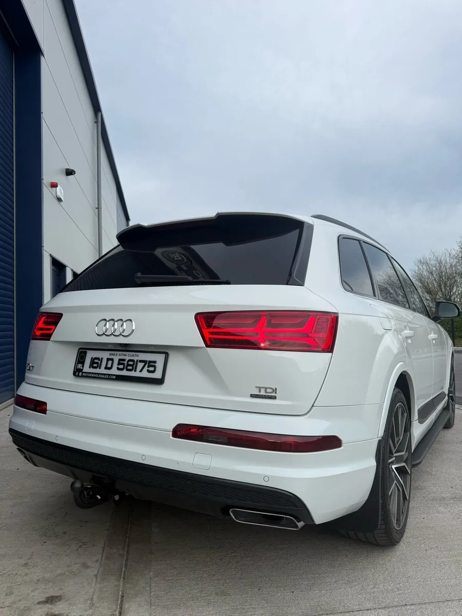 Audi Q7 - Image 4