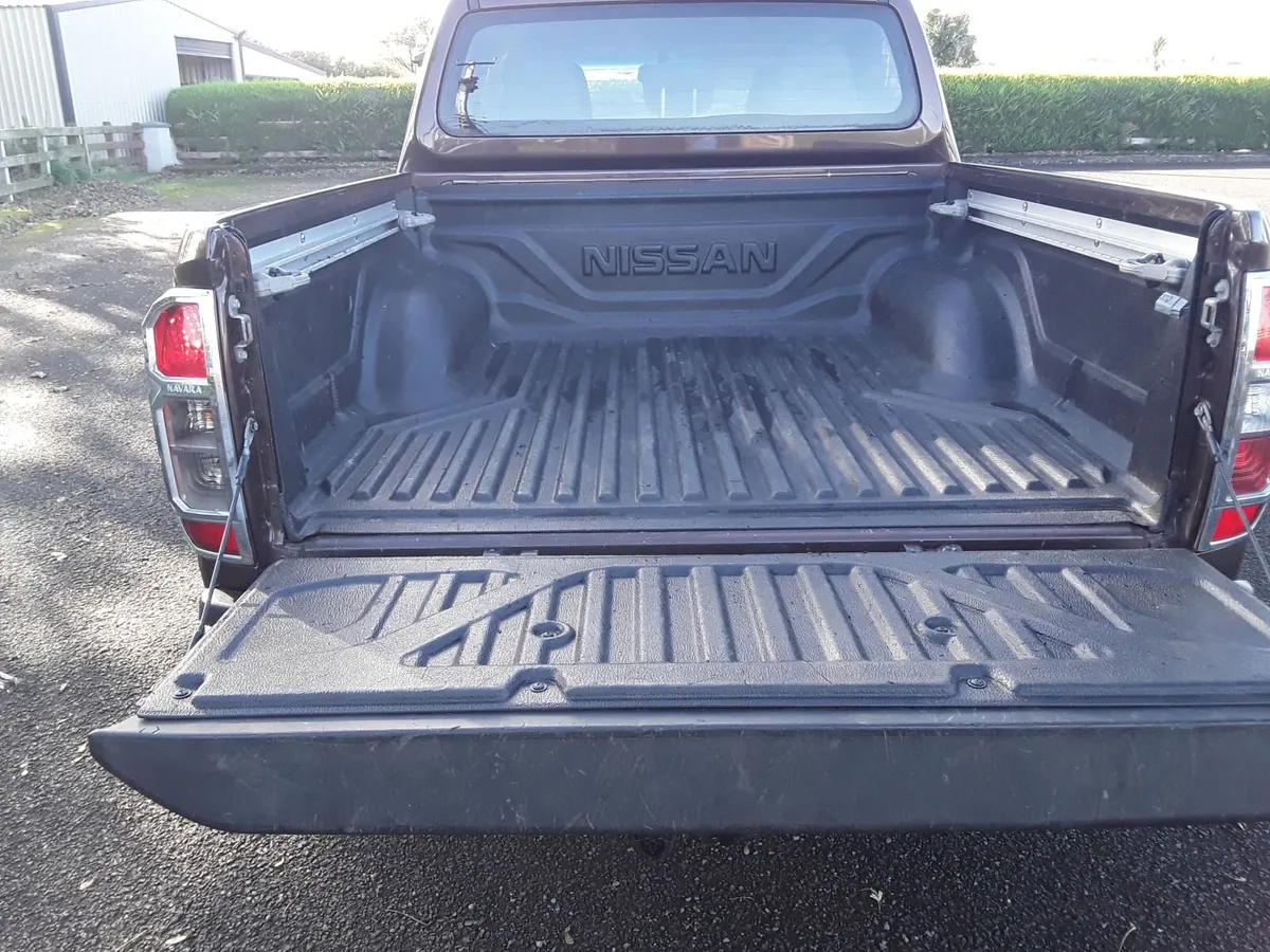Nissan Navara 2016 - Image 4