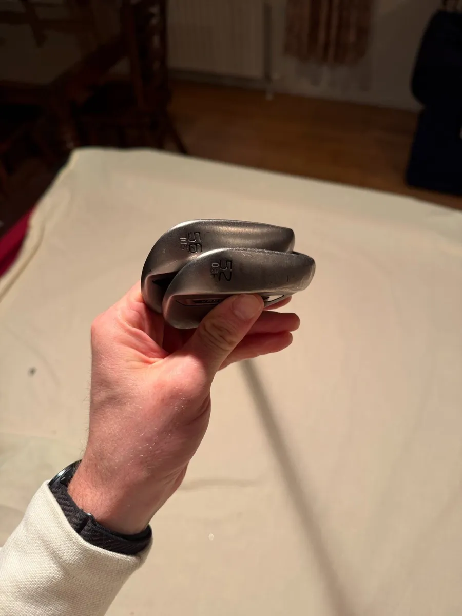 Two vokey sm11s with upgraded tour issue shafts - Image 4