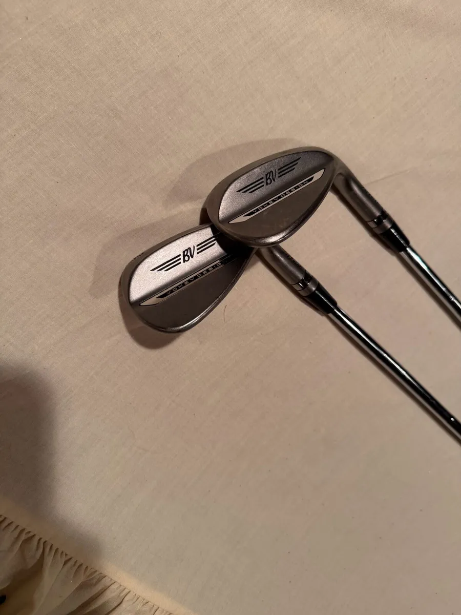 Two vokey sm11s with upgraded tour issue shafts - Image 3