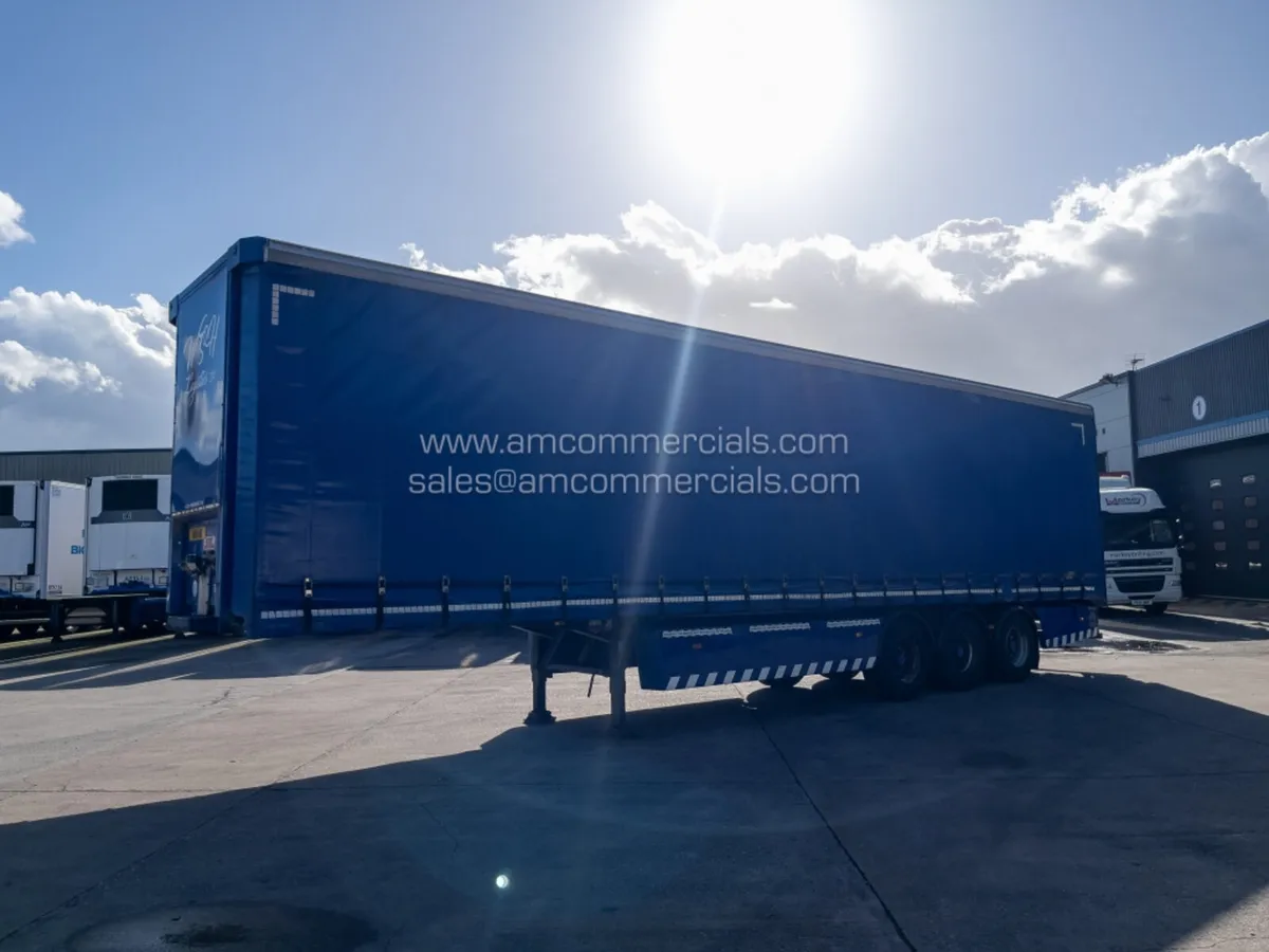 2017 SDC CURTAINSIDE TRAILER - Image 4