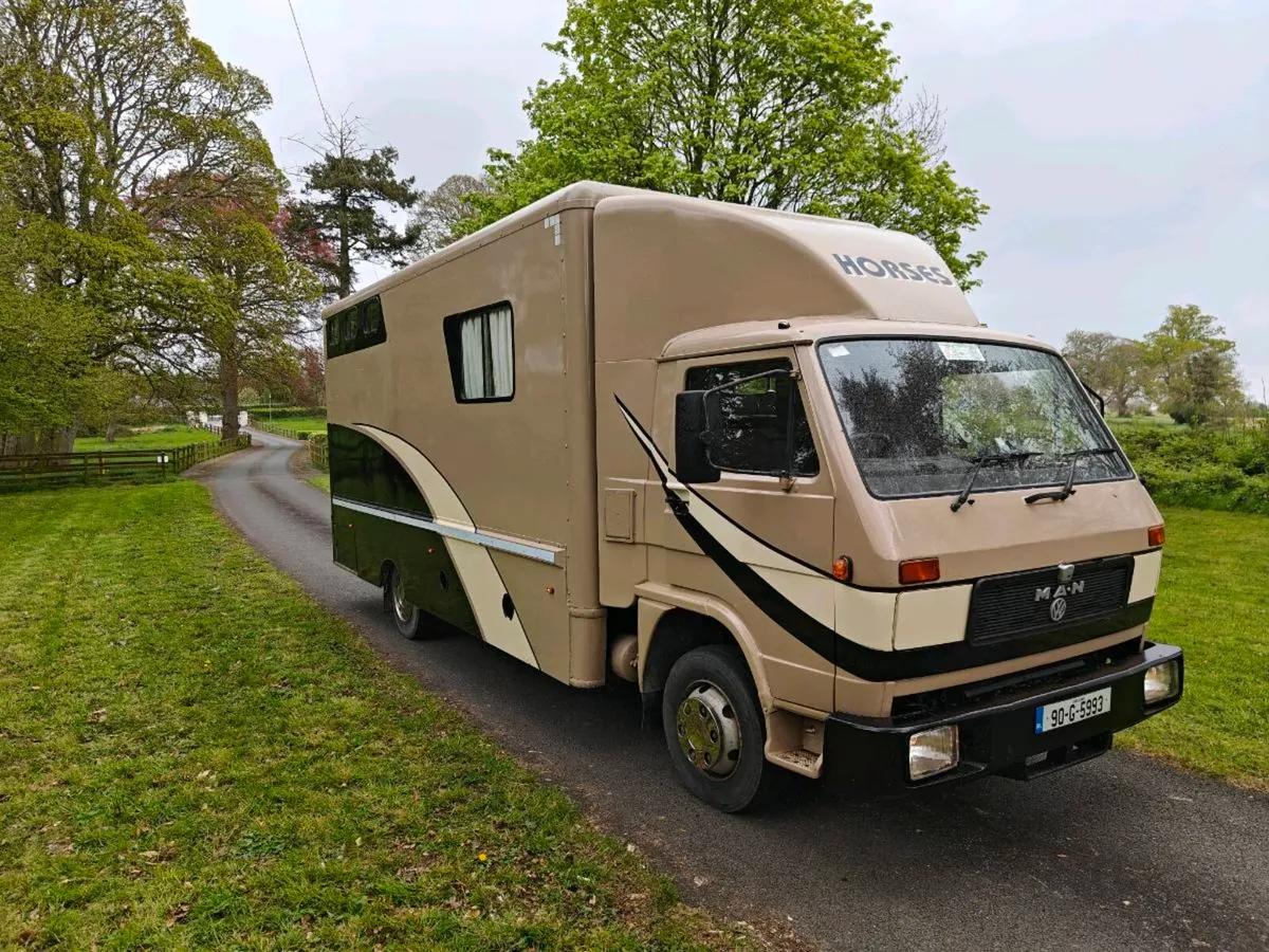 MAN 8.150 Horsebox / Motor Caravan - Image 3