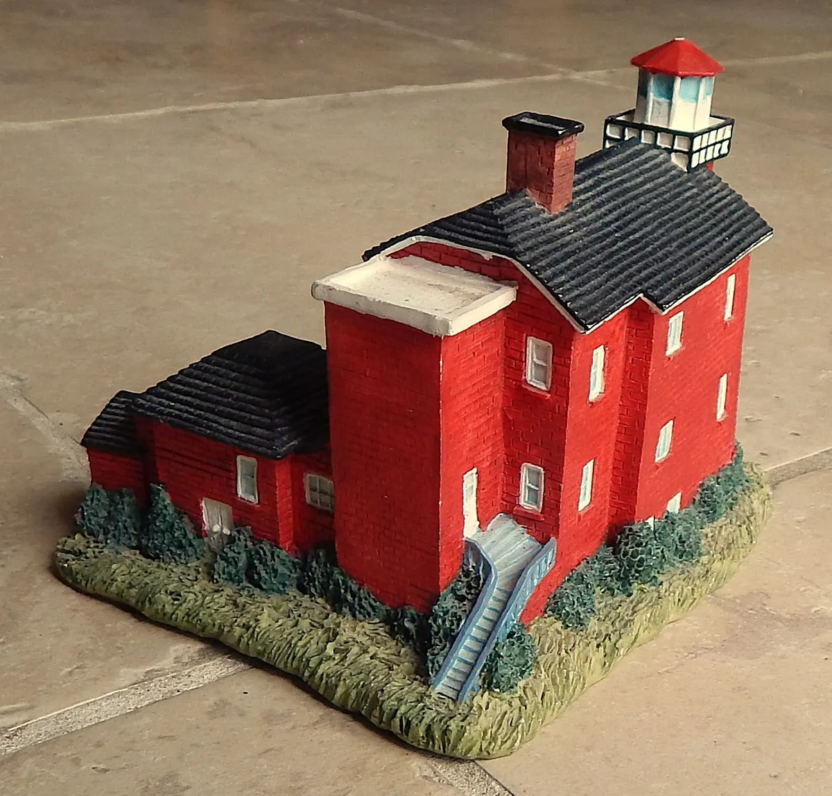 Group of 5 Small Vintage Architectural Sculptures - Image 2