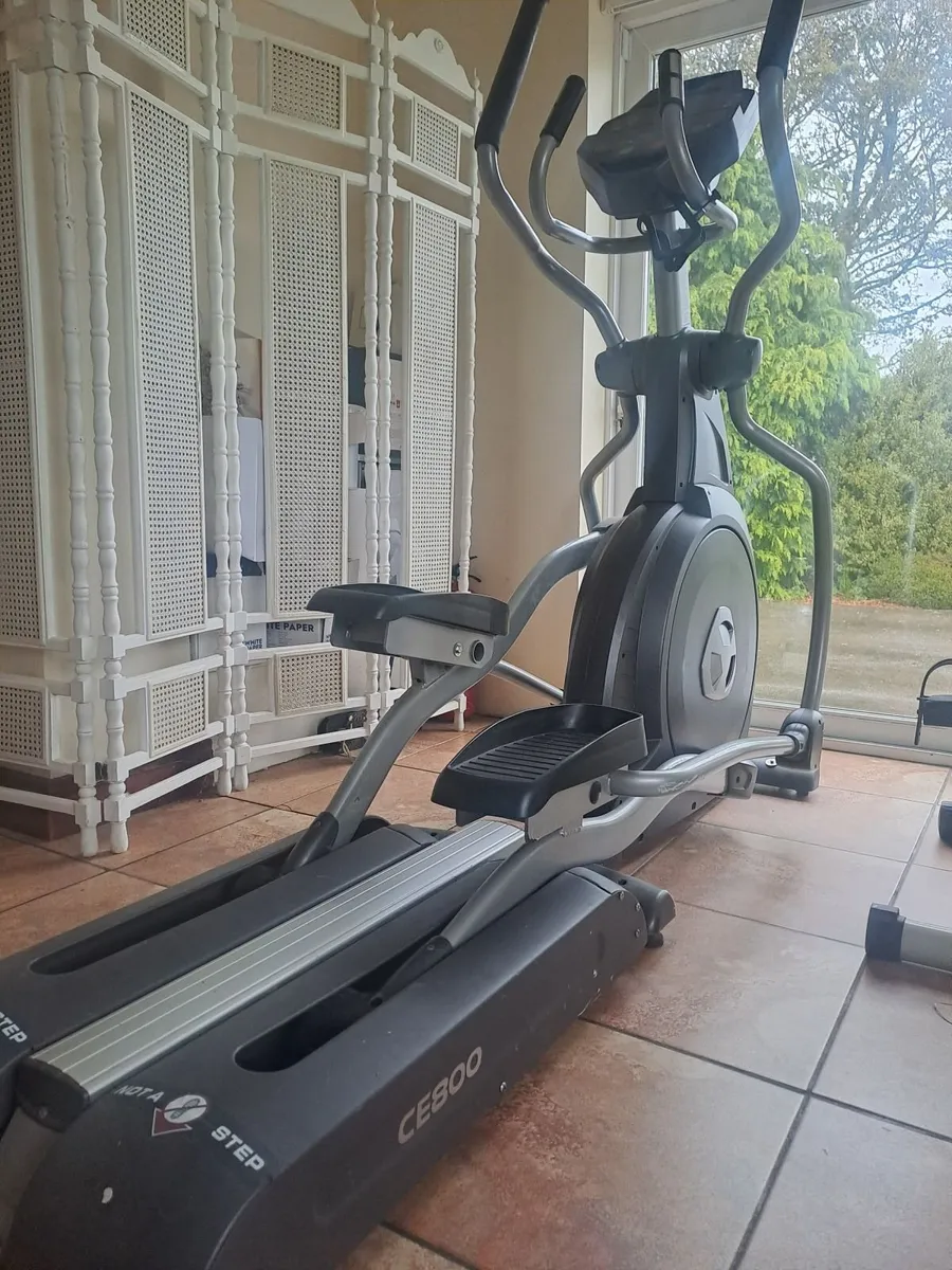 CE800 Spirit Cross Fitness Trainer - Image 1