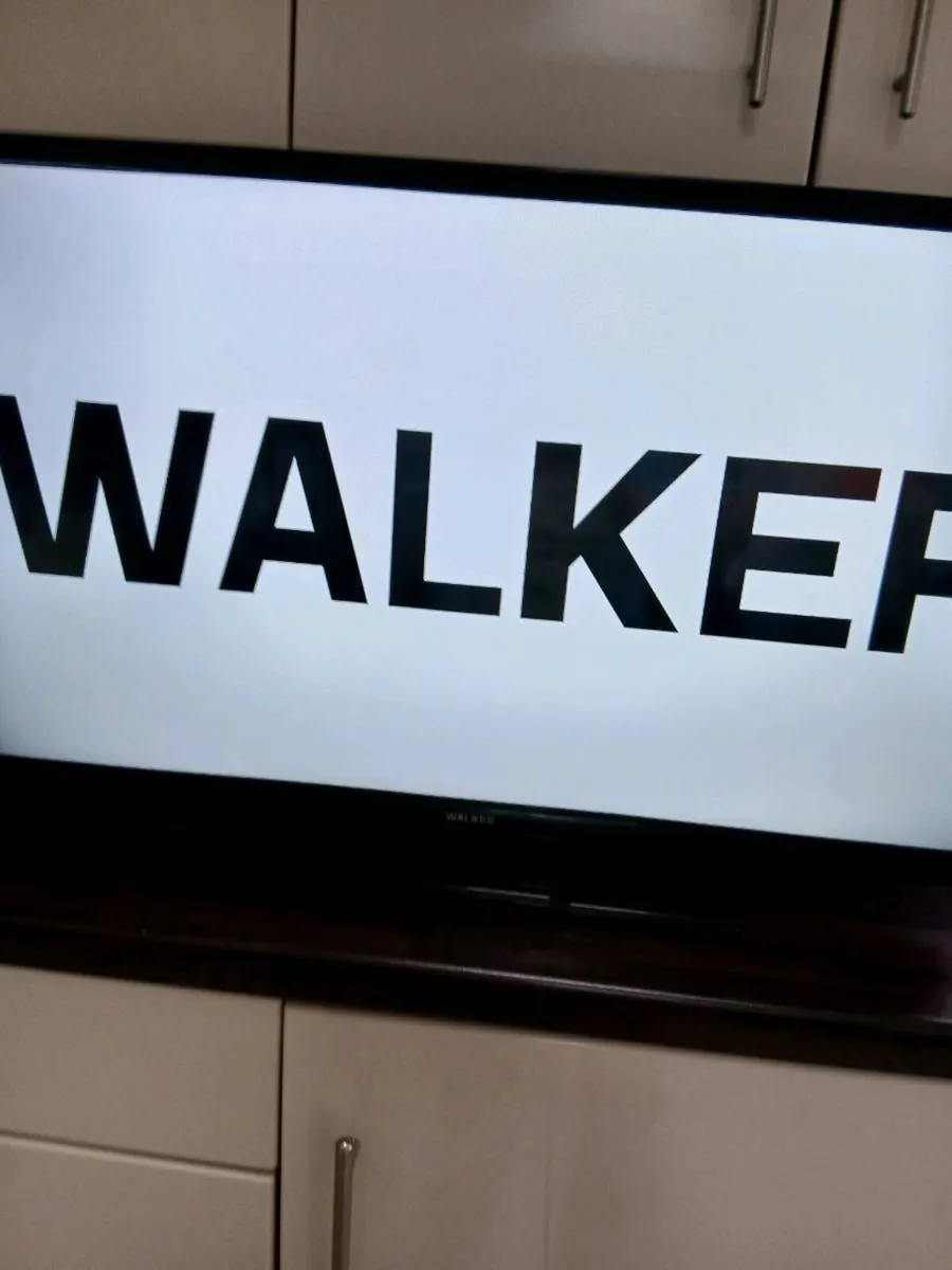 WALKER TV 32 INCH HDM1 - Image 1