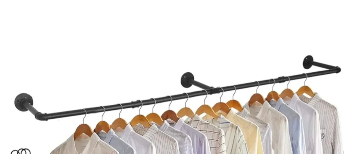 Clothes rails - Image 2