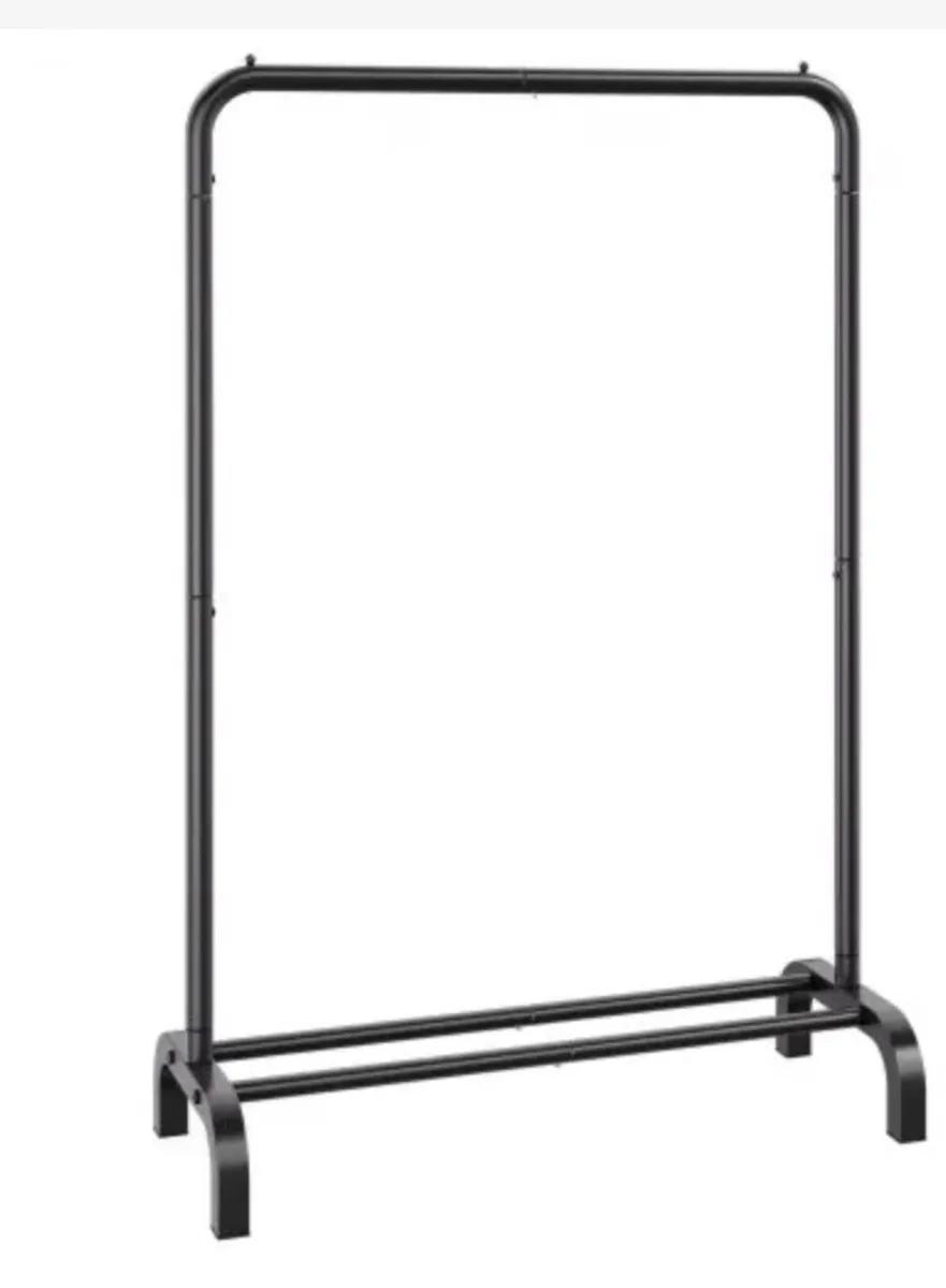 Clothes rails - Image 3