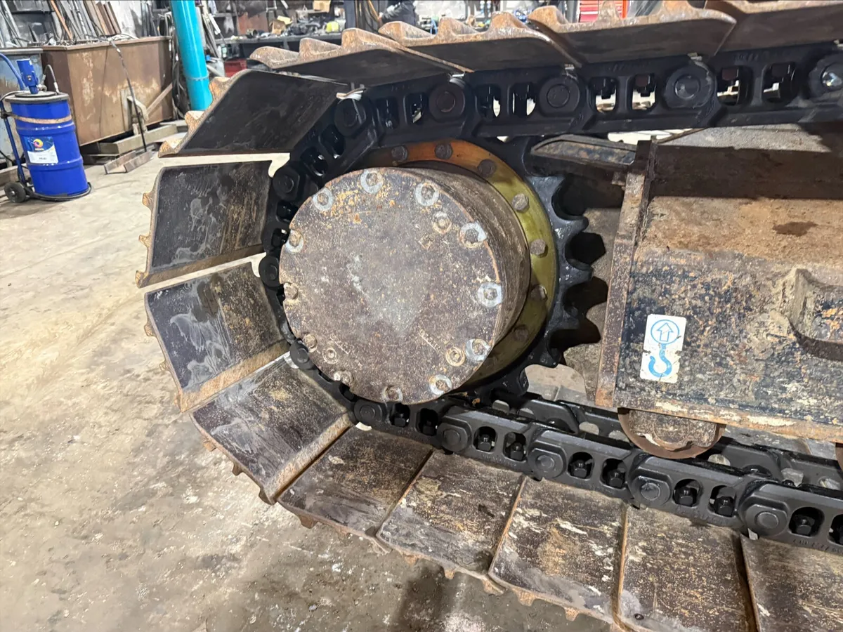 Supplied & Fitted @ Undercarriage Ireland - Image 4