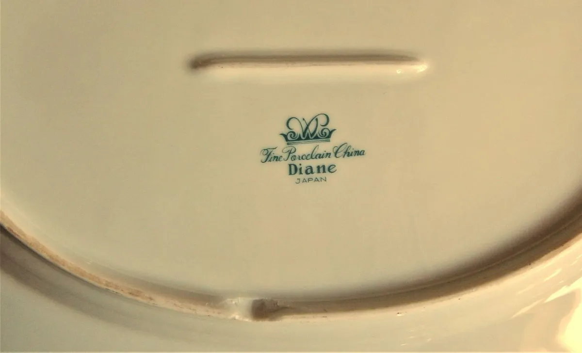 24 Pieces of Diane Japanese Fine Porcelain China - Image 3