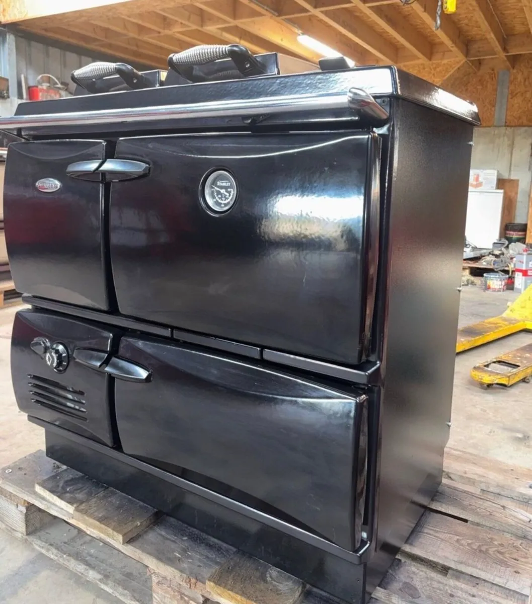 Stanley donard solid fuel range - Image 2
