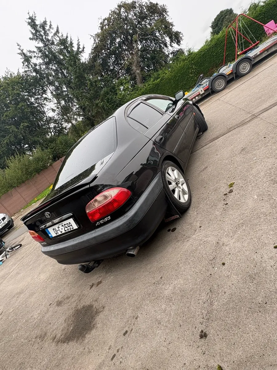 TOYOTA AVENSIS NCT 07/27 1.6 PETROL - Image 3
