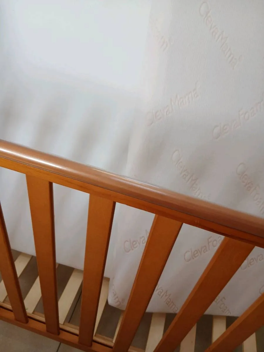 BABYS COT. +   2 MATTRESS - Image 2