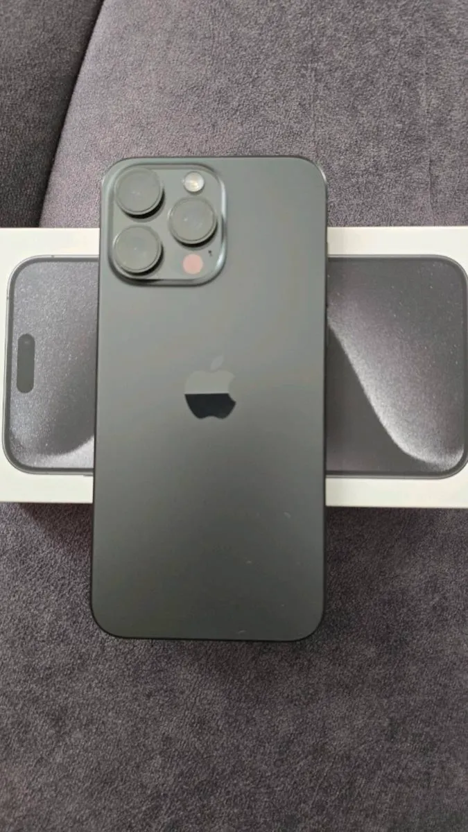Iphone 15 Pro Max - Image 1