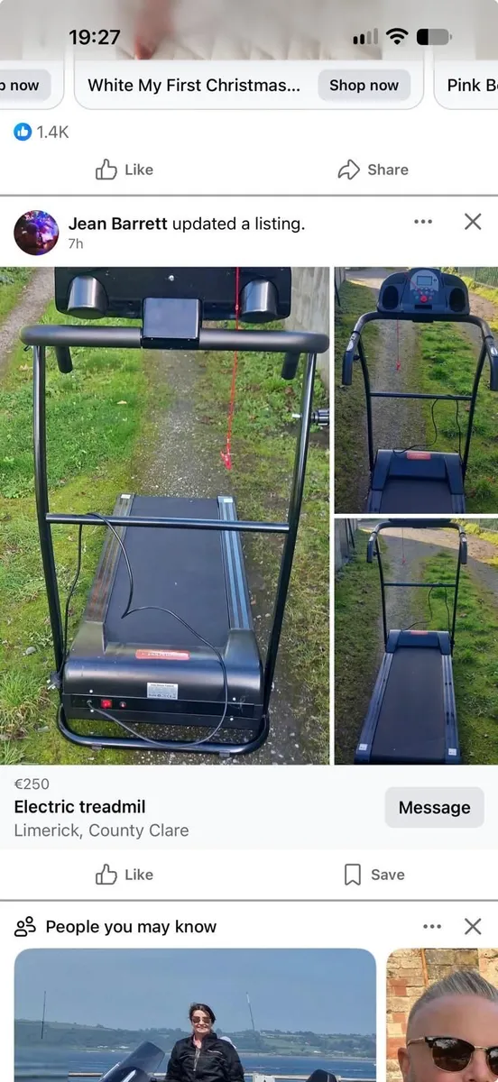FOLD UP TREADMILL EXCELLENT CONDITION - Image 1