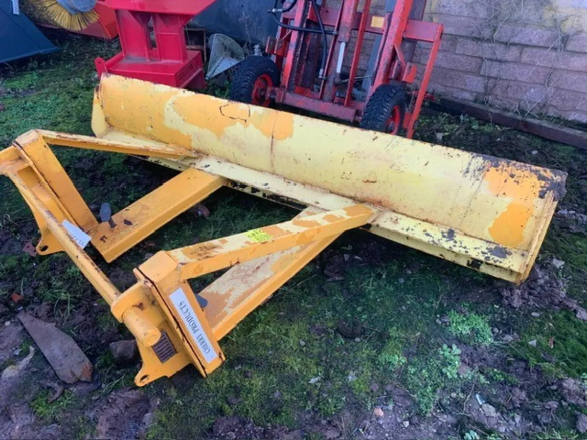 CHERRY 7'6" SILAGE PUSHER - Image 1