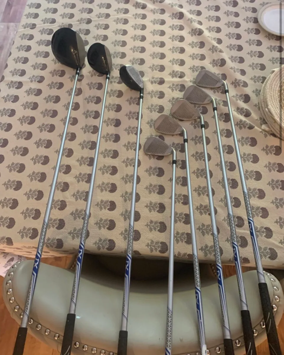 Callaway XT left handed junior golf clubs - Image 1