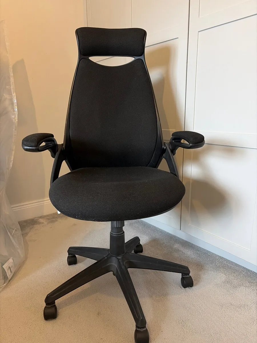 High Back Executive Office Chair with Headrest - Image 1