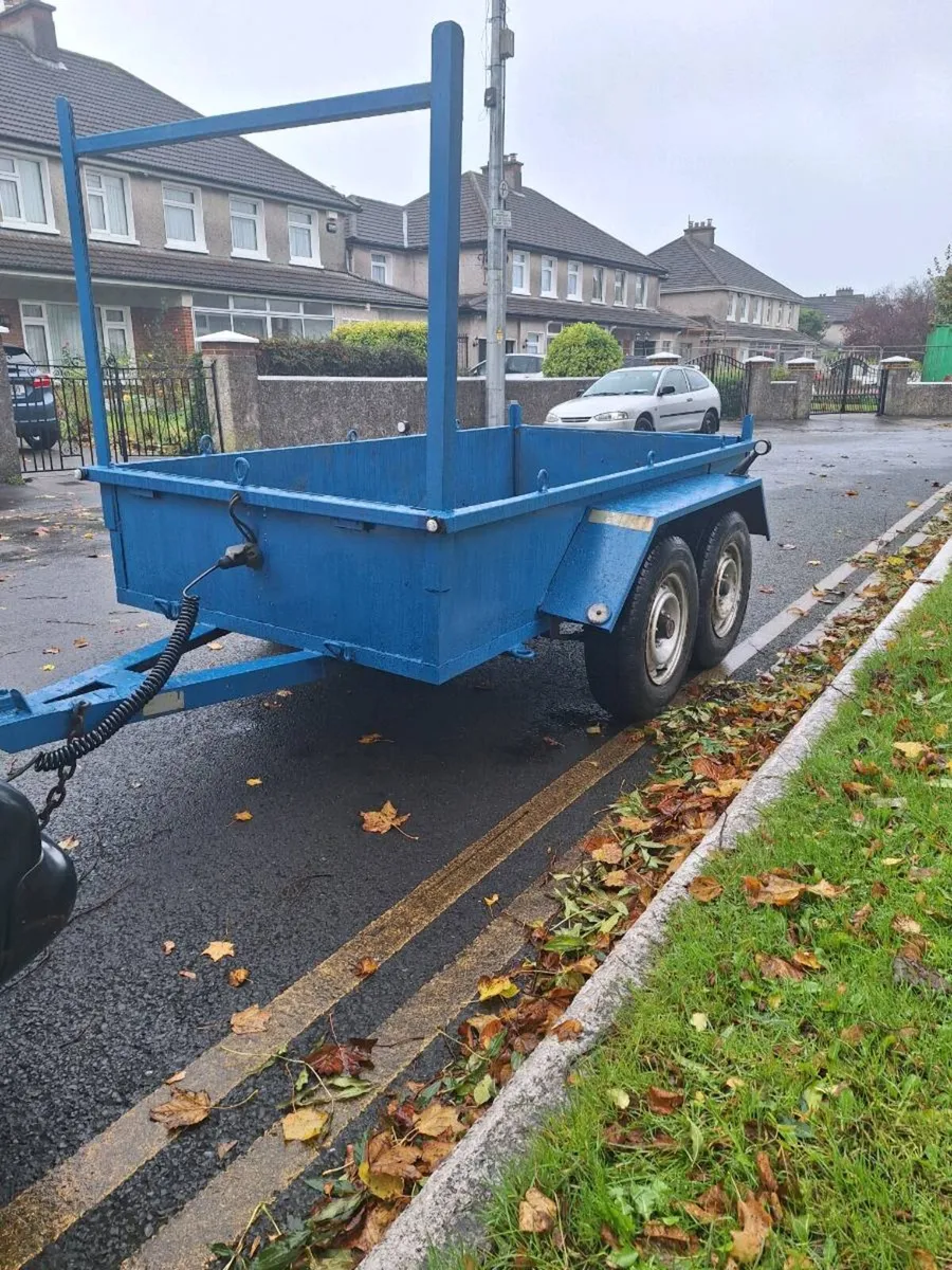 Factory Made Twin Axle 8ft 2" x 4ft 3" Trailer - Image 1
