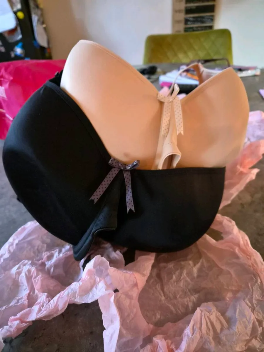 Lingerie - Image 3