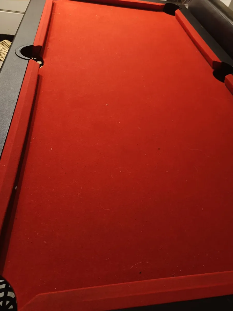 Pool table - Image 2