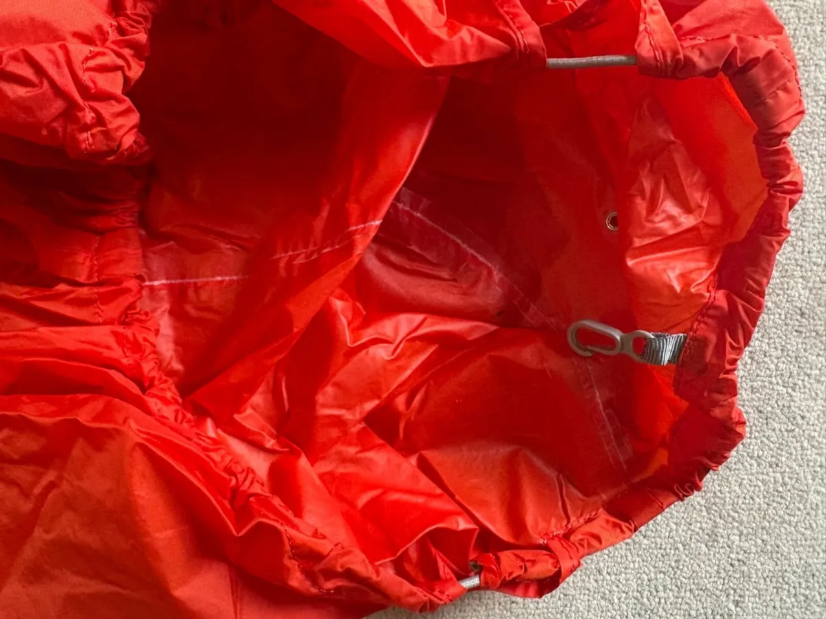 Waterproof Rain Cover for midsize Backpack 30-55 l - Image 3