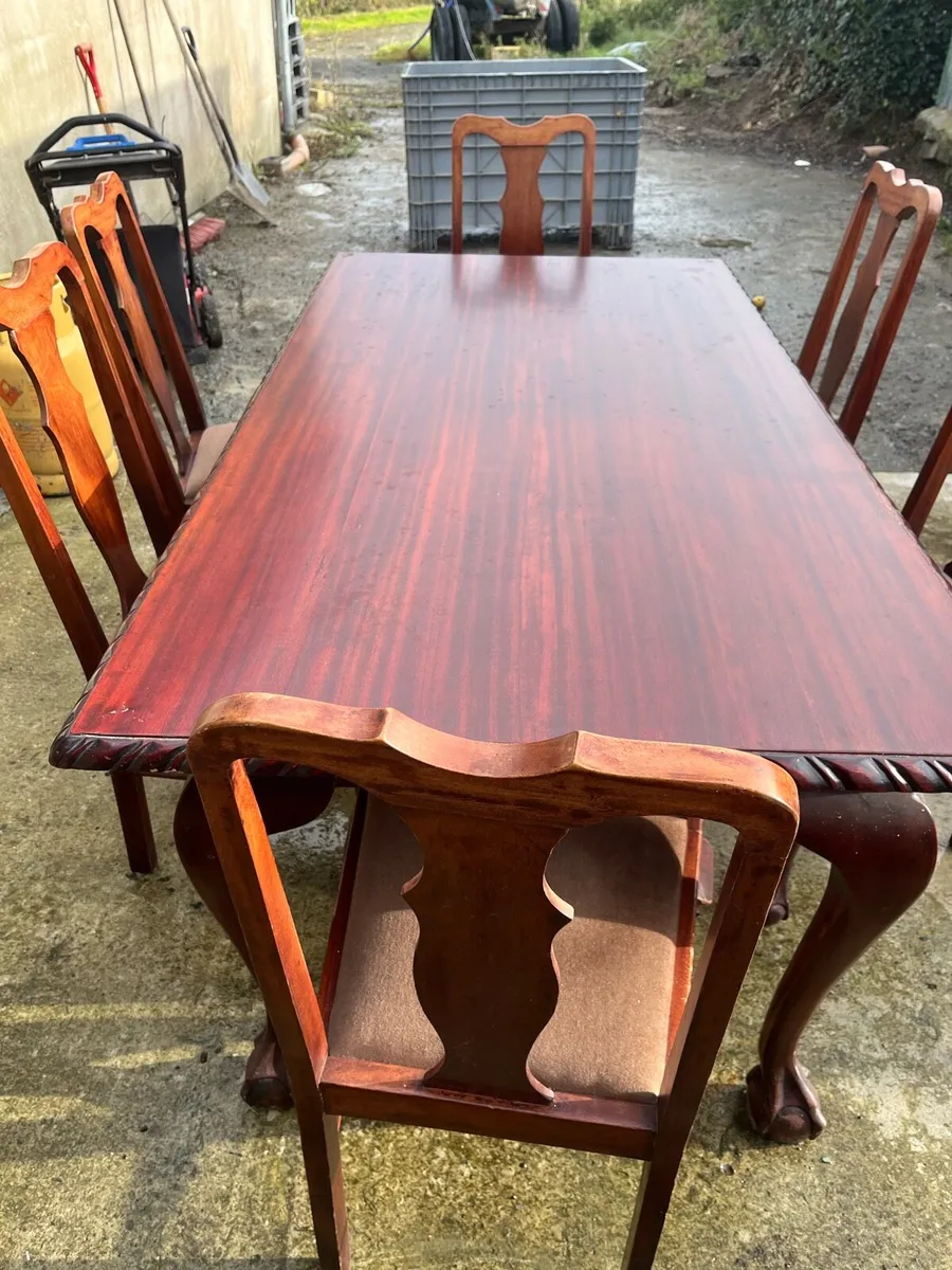 Mahogany table & 6 chairs - Image 3