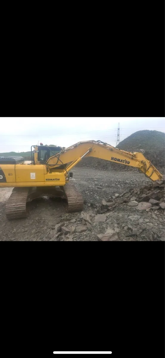 Komatsu PC210-8 - Image 2