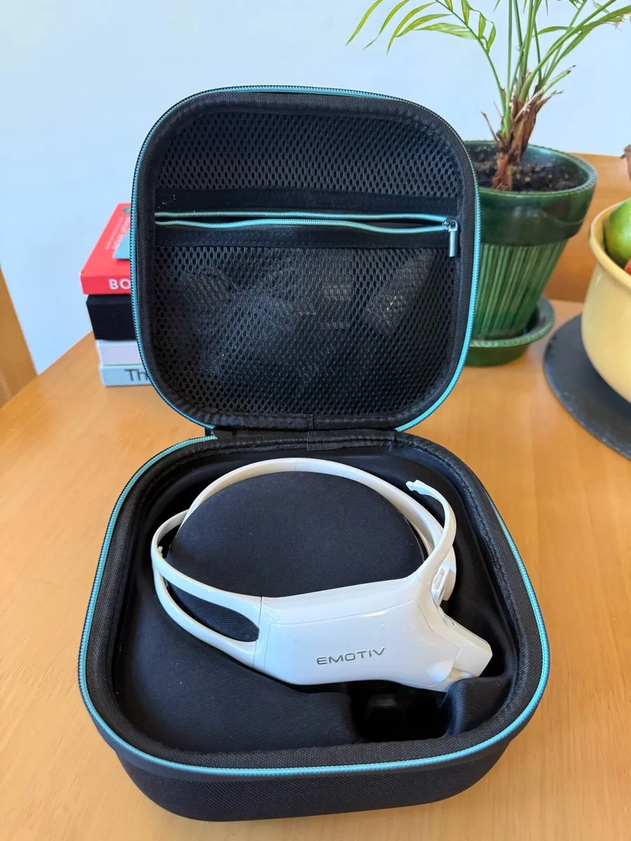 EMOTIV Insight 1.0 Wireless EEG Headset - Image 3