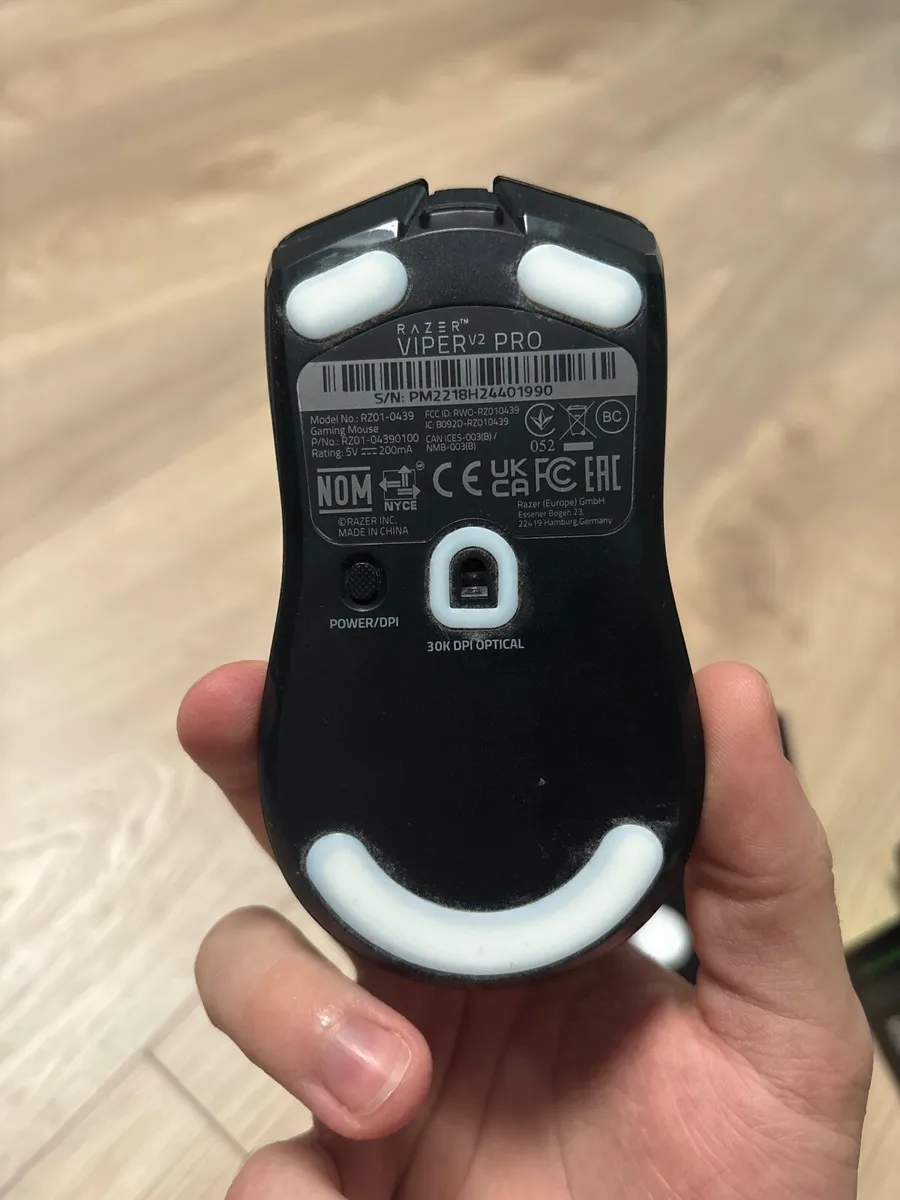 Razer Viper V2 pro Gaming Mouse - Image 3